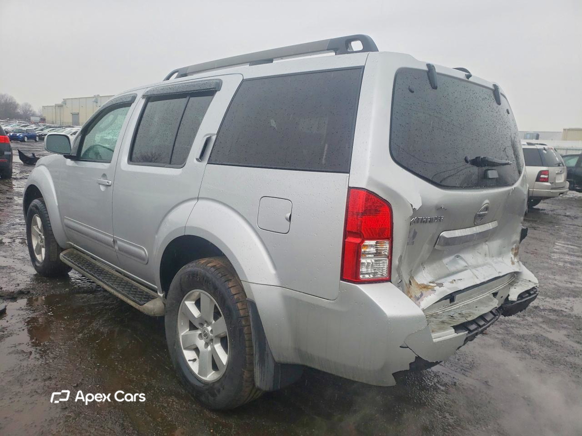 Nissan Pathfinder 2012