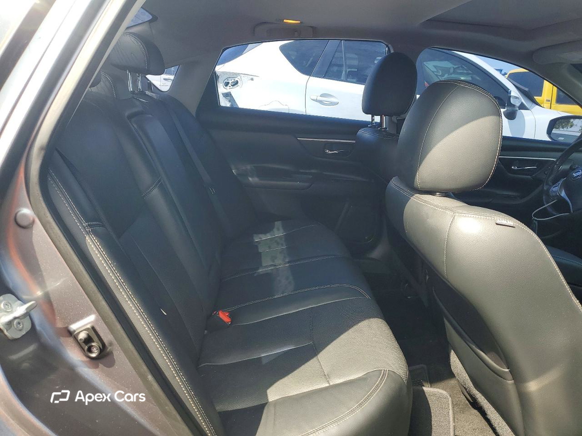 Nissan Altima 2016