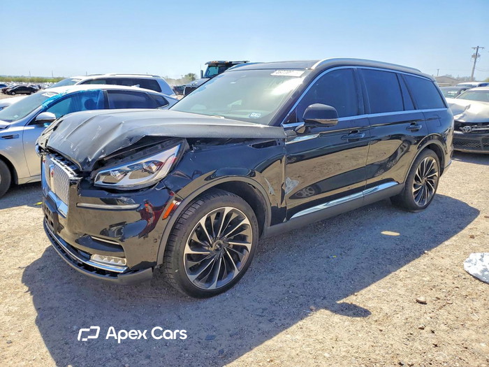 2020 Lincoln Aviator - Image 1 of 5