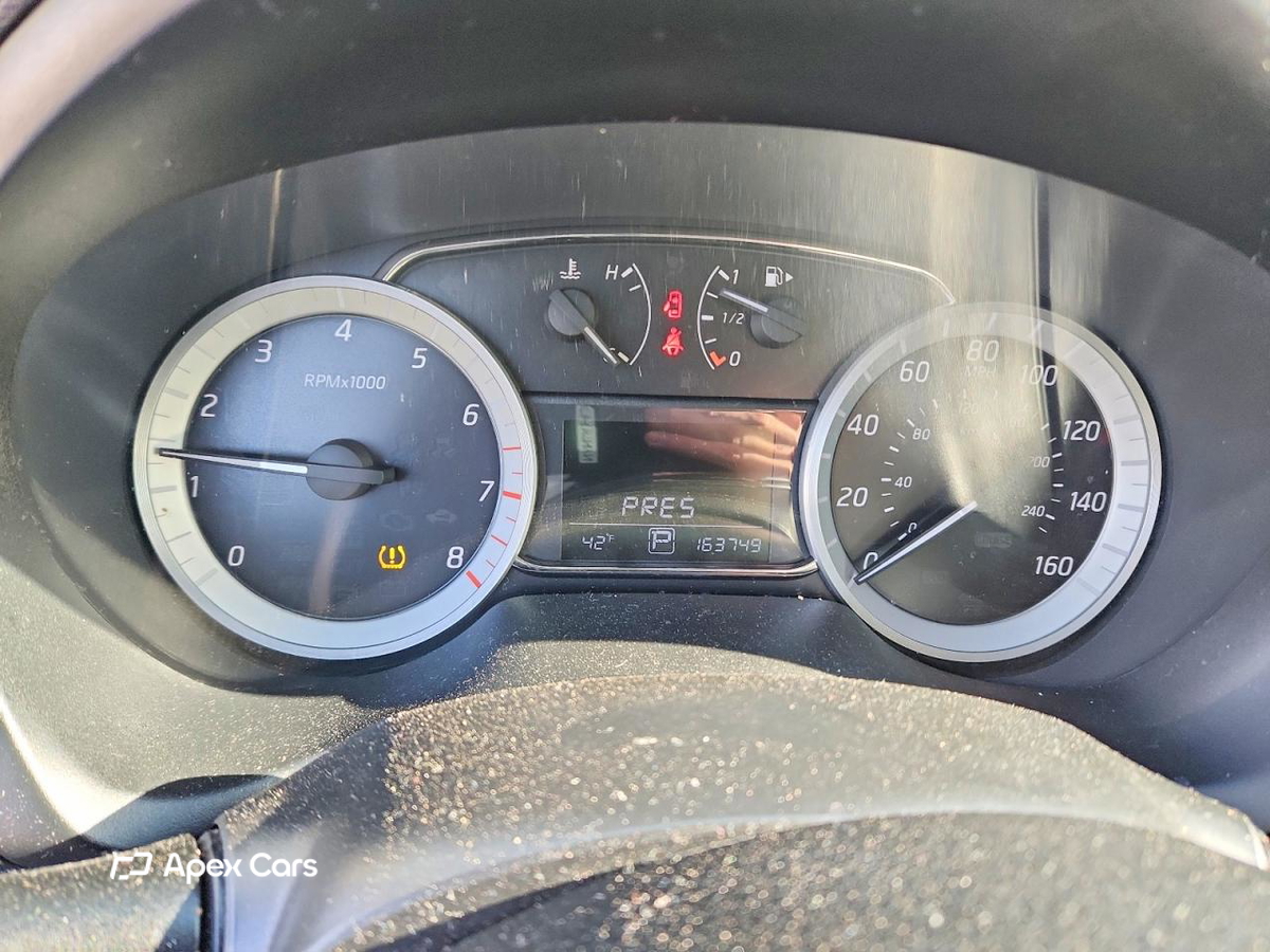 Nissan Sentra 2013