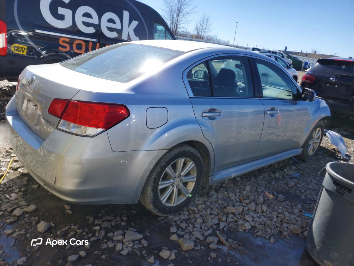 Subaru Legacy 2012
