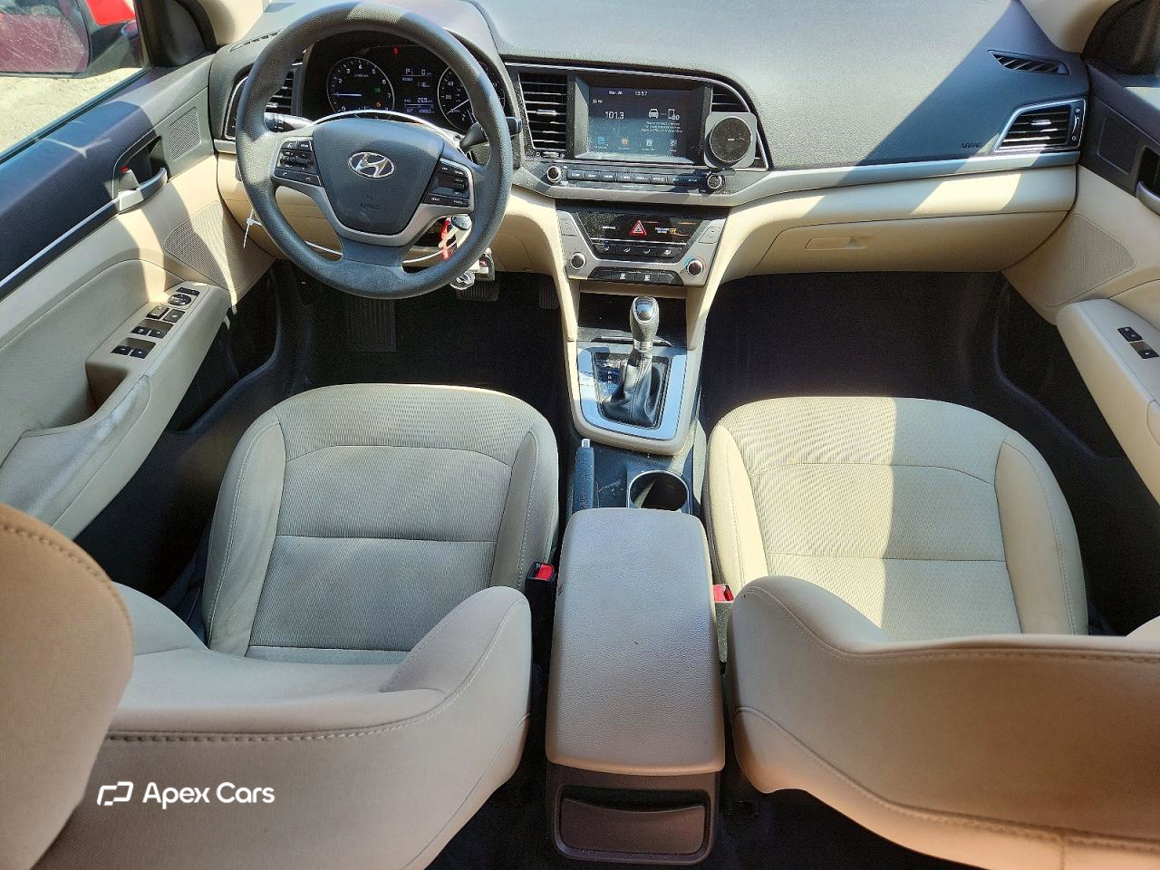 Hyundai Elantra 2017