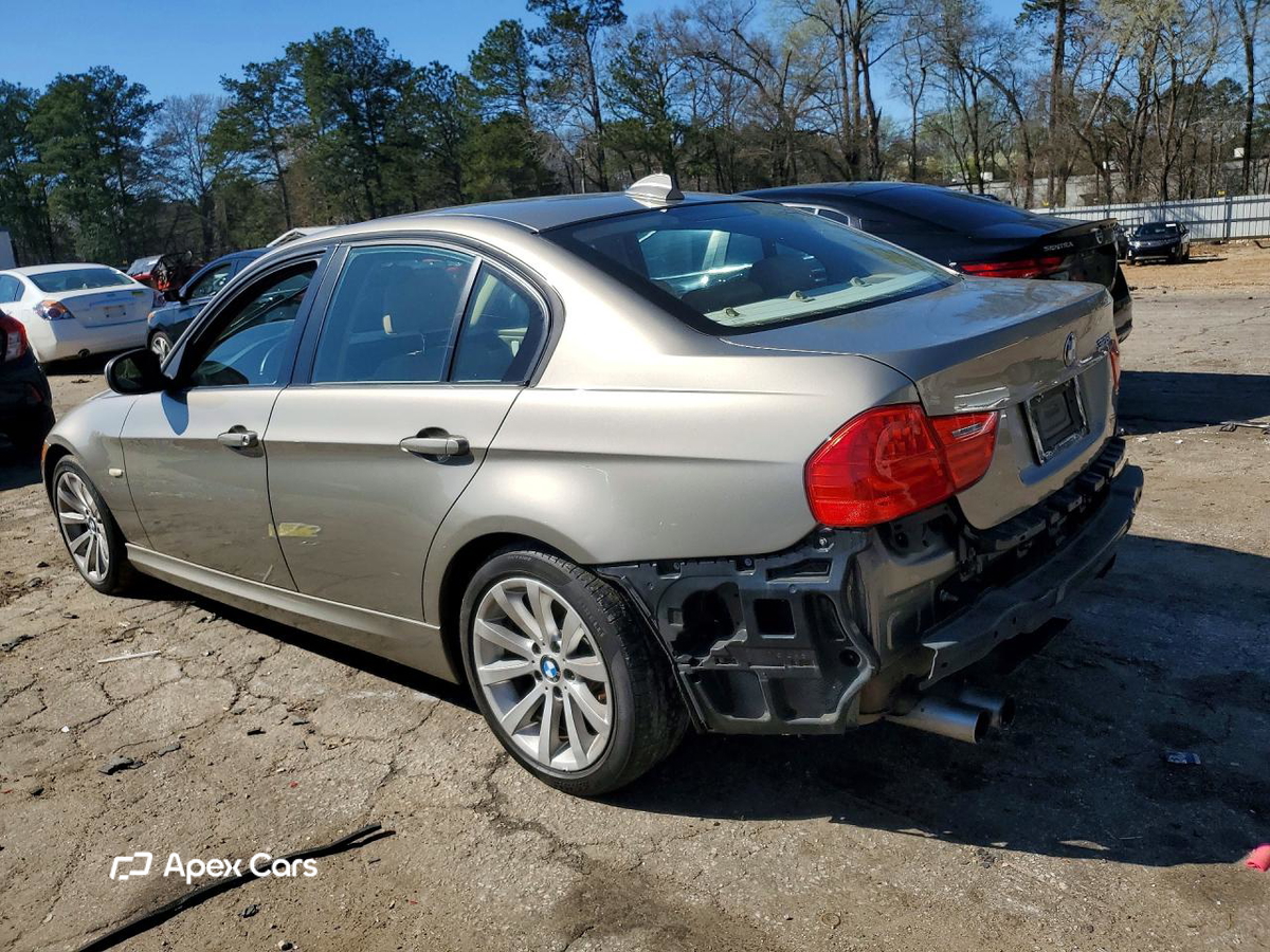 BMW Series 3 2011