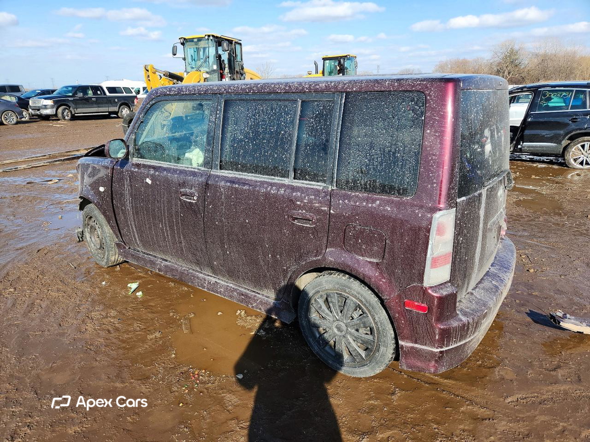 Scion xB 2005