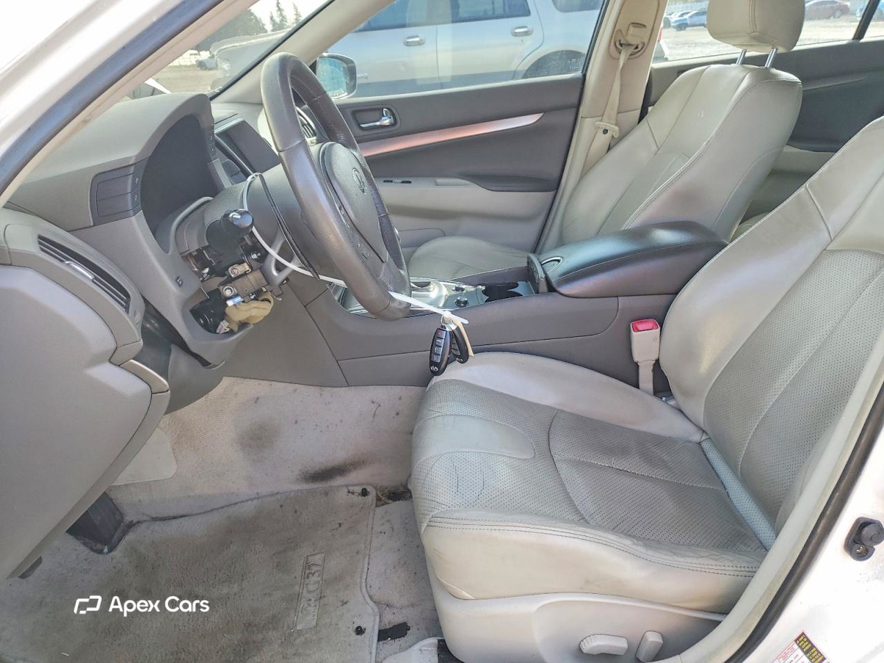 Infiniti G 2012