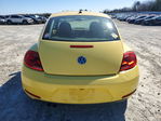 Volkswagen Beetle 2013