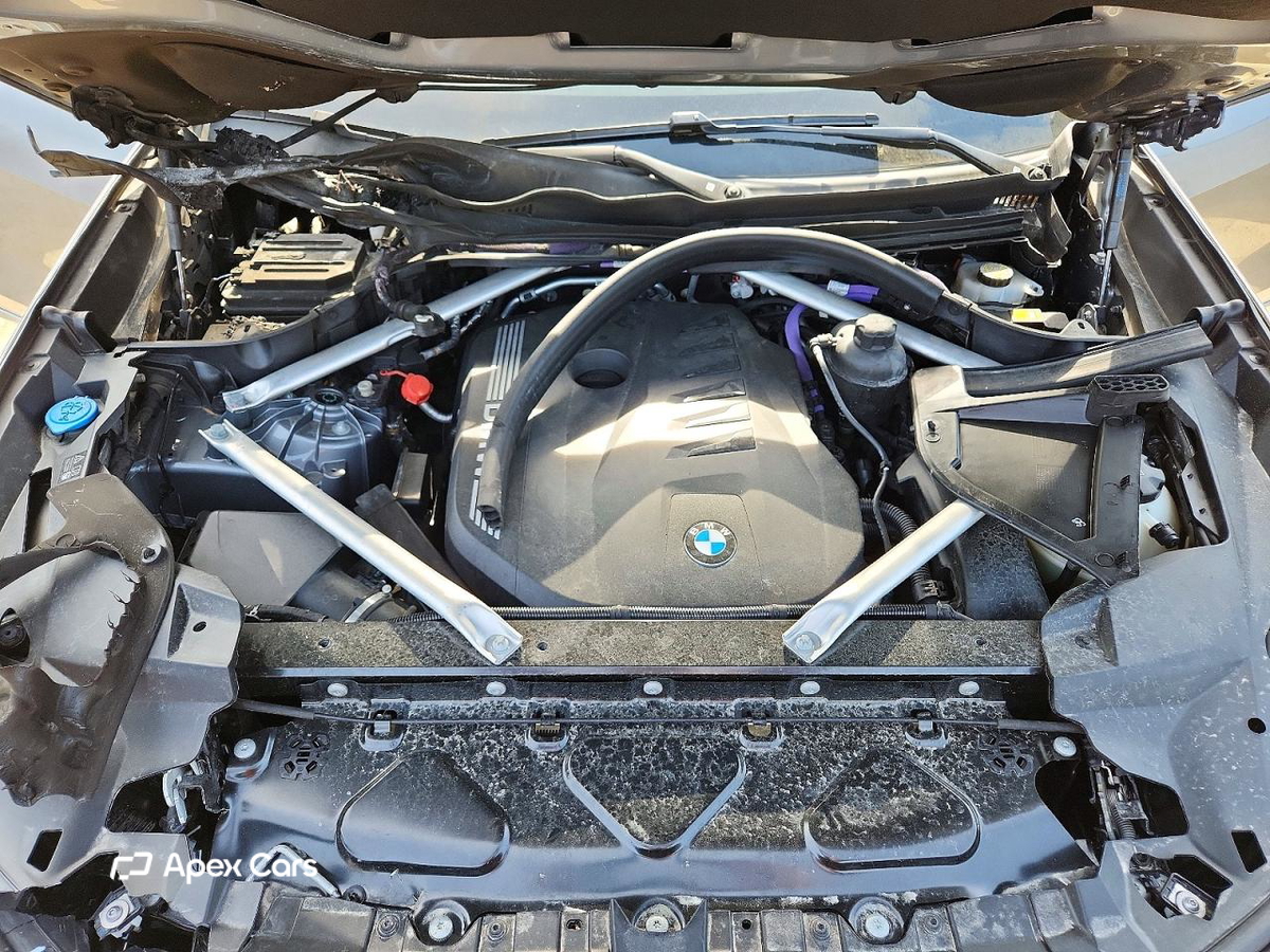 BMW X7 2025