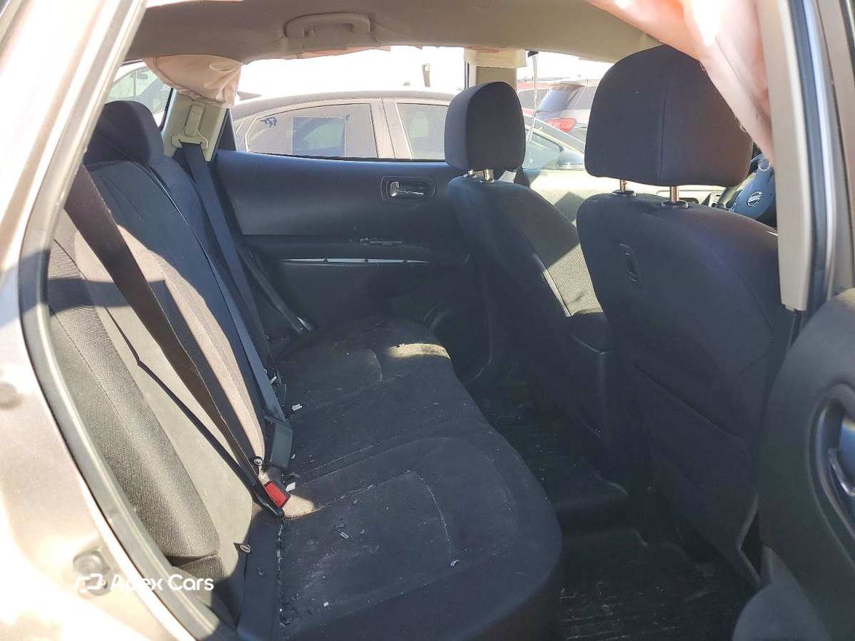 Nissan Rogue 2010
