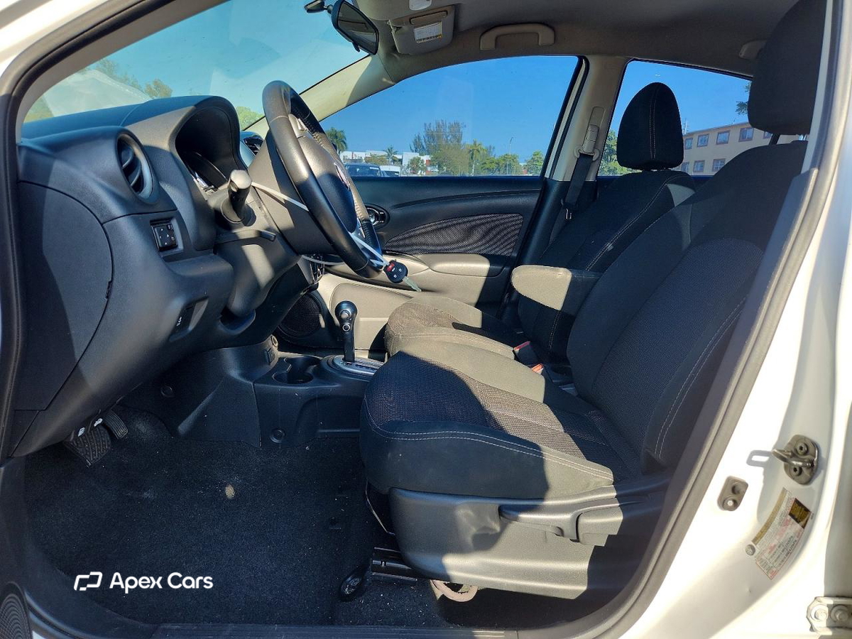 Nissan Versa 2017