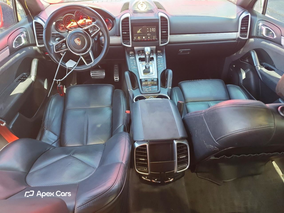 Porsche Cayenne 2016