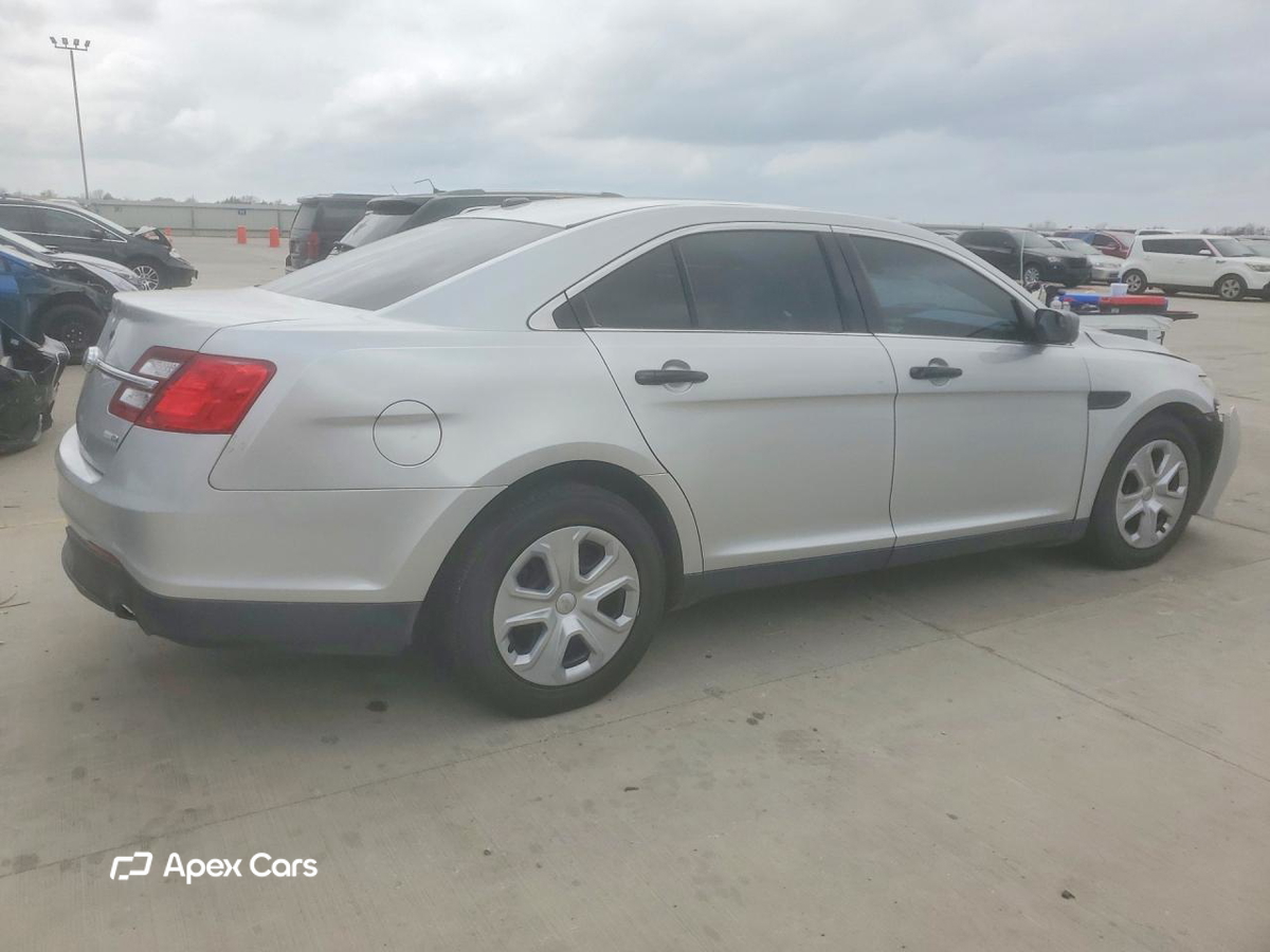 Ford Taurus 2017