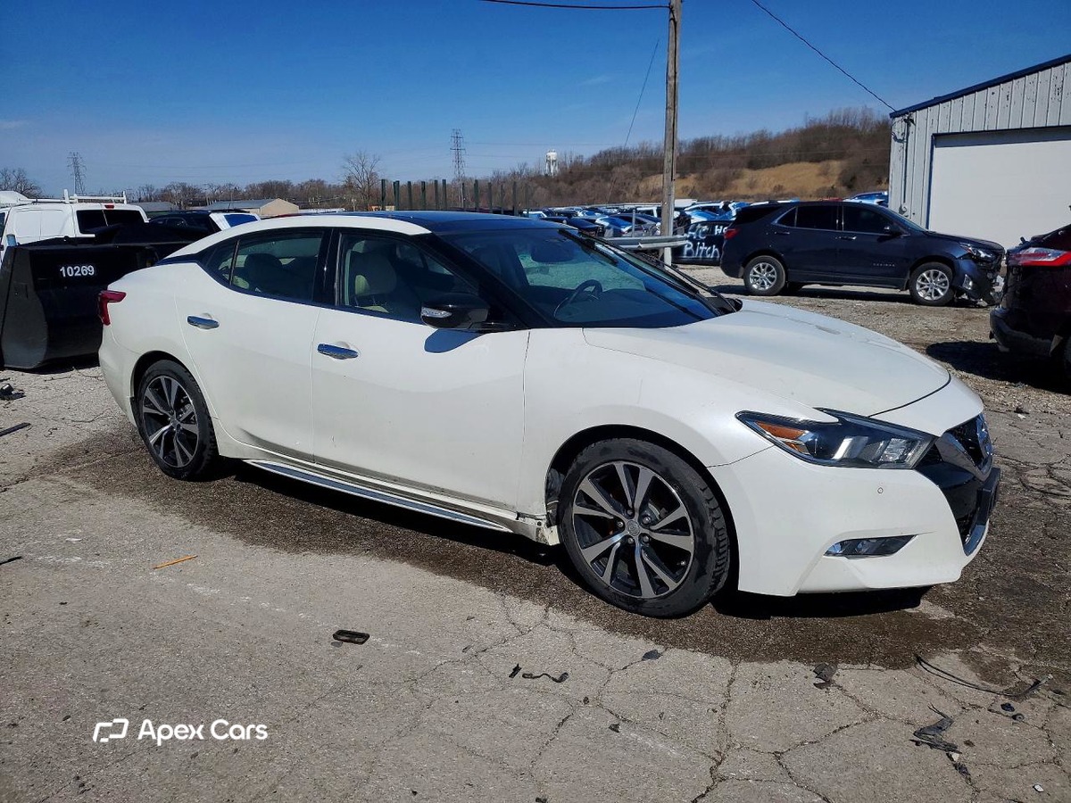 Nissan Maxima 2018