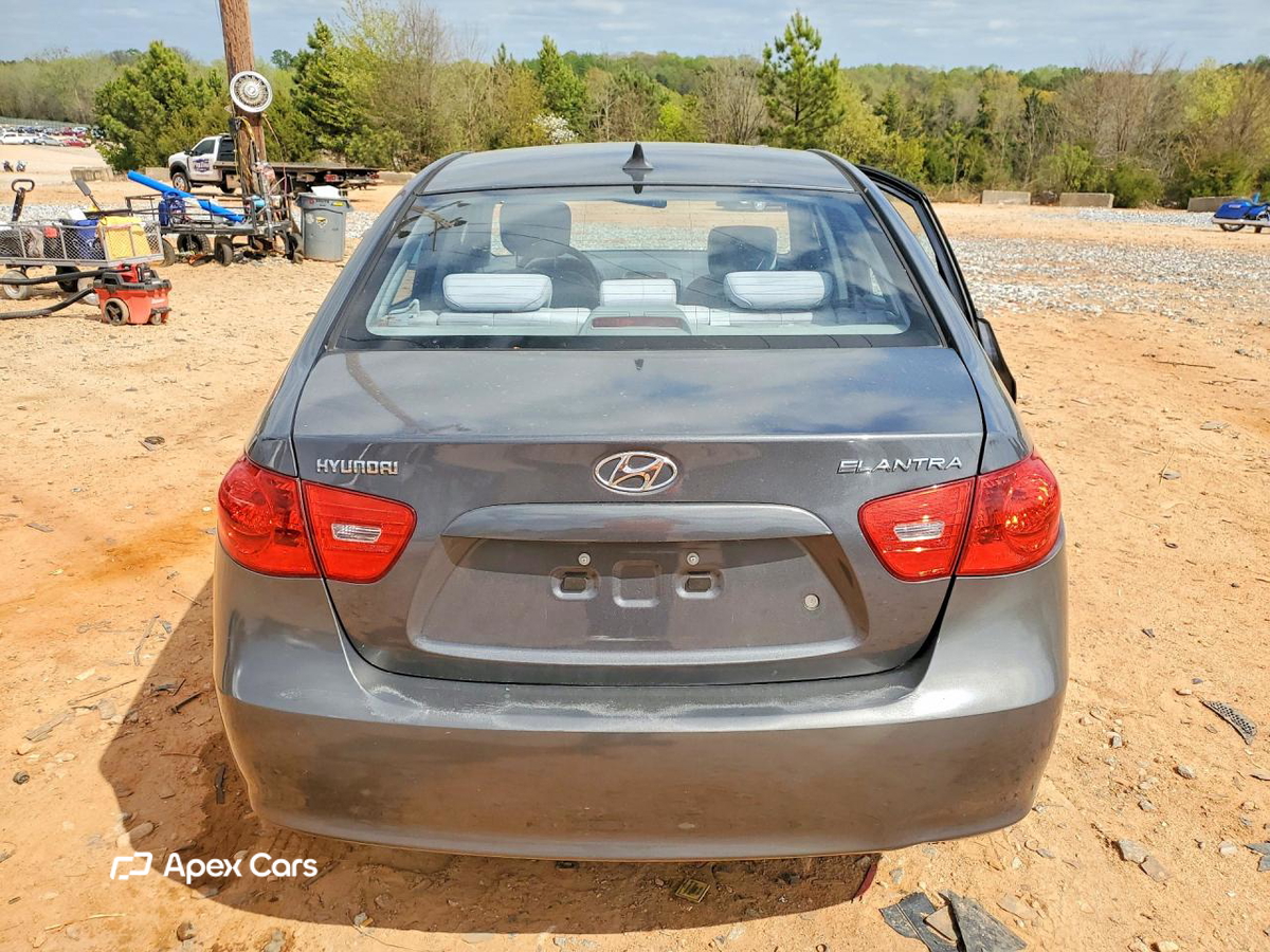 Hyundai Elantra 2009