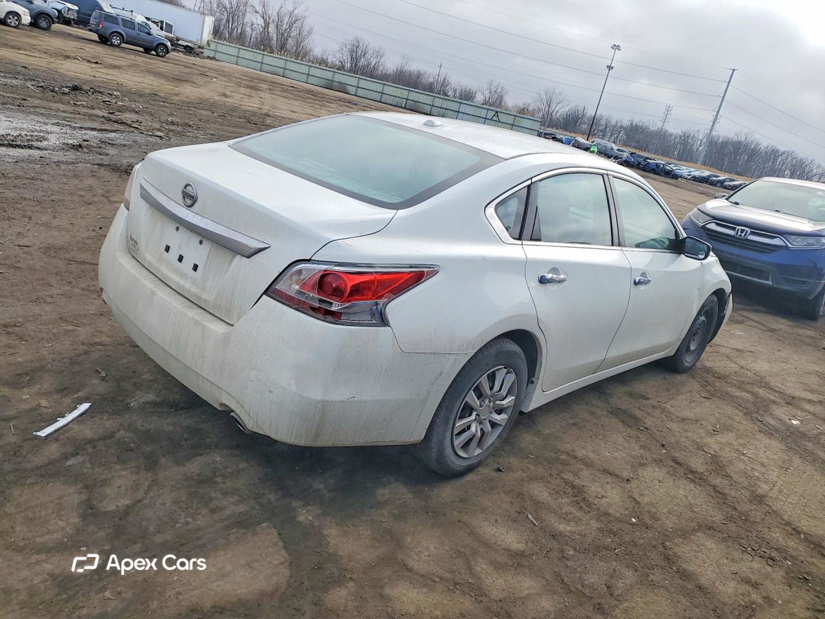 Nissan Altima 2015
