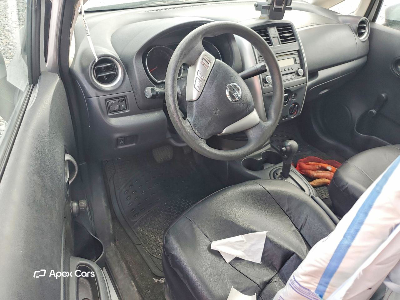 Nissan Versa 2016