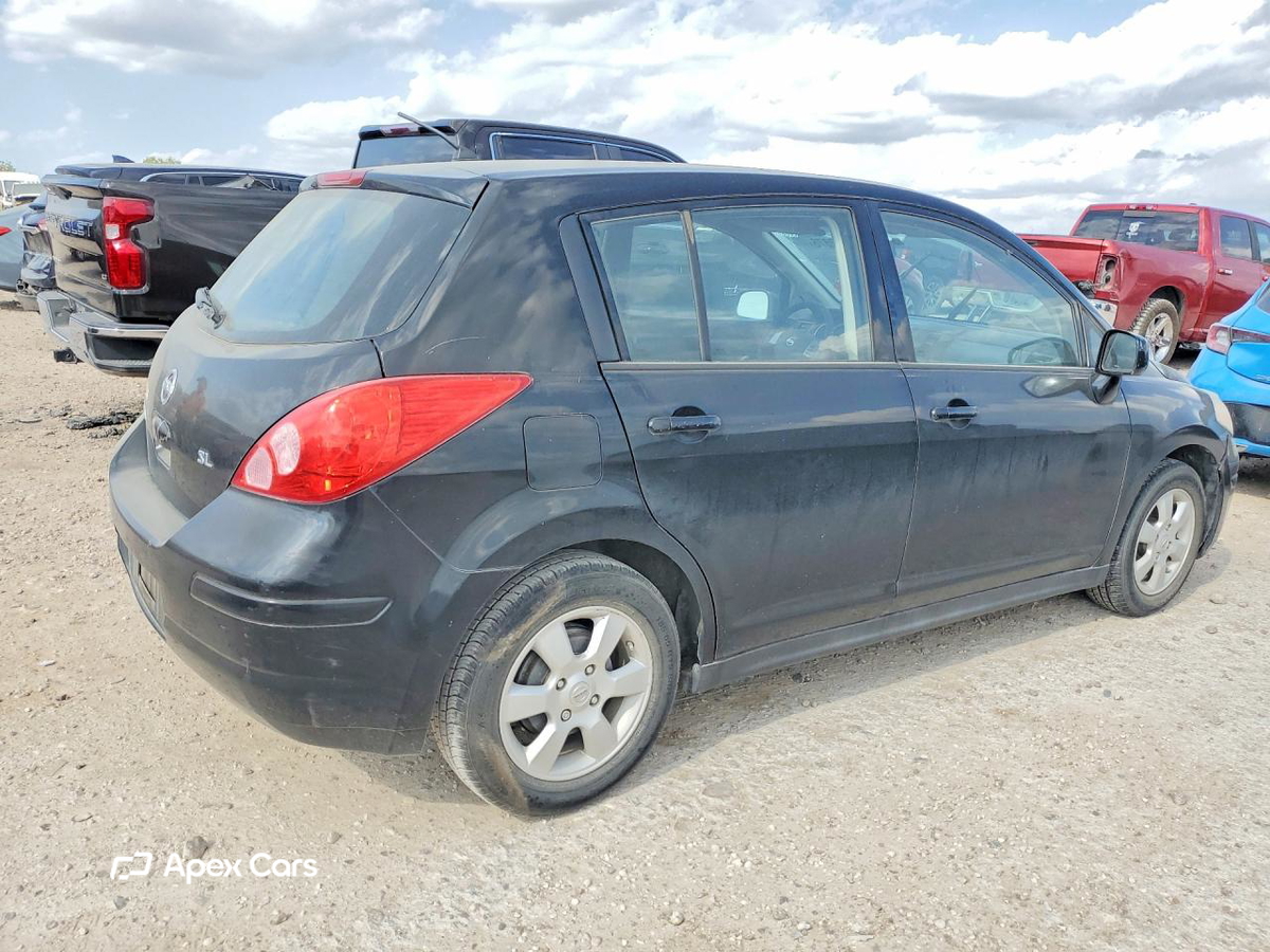 Nissan Versa 2009
