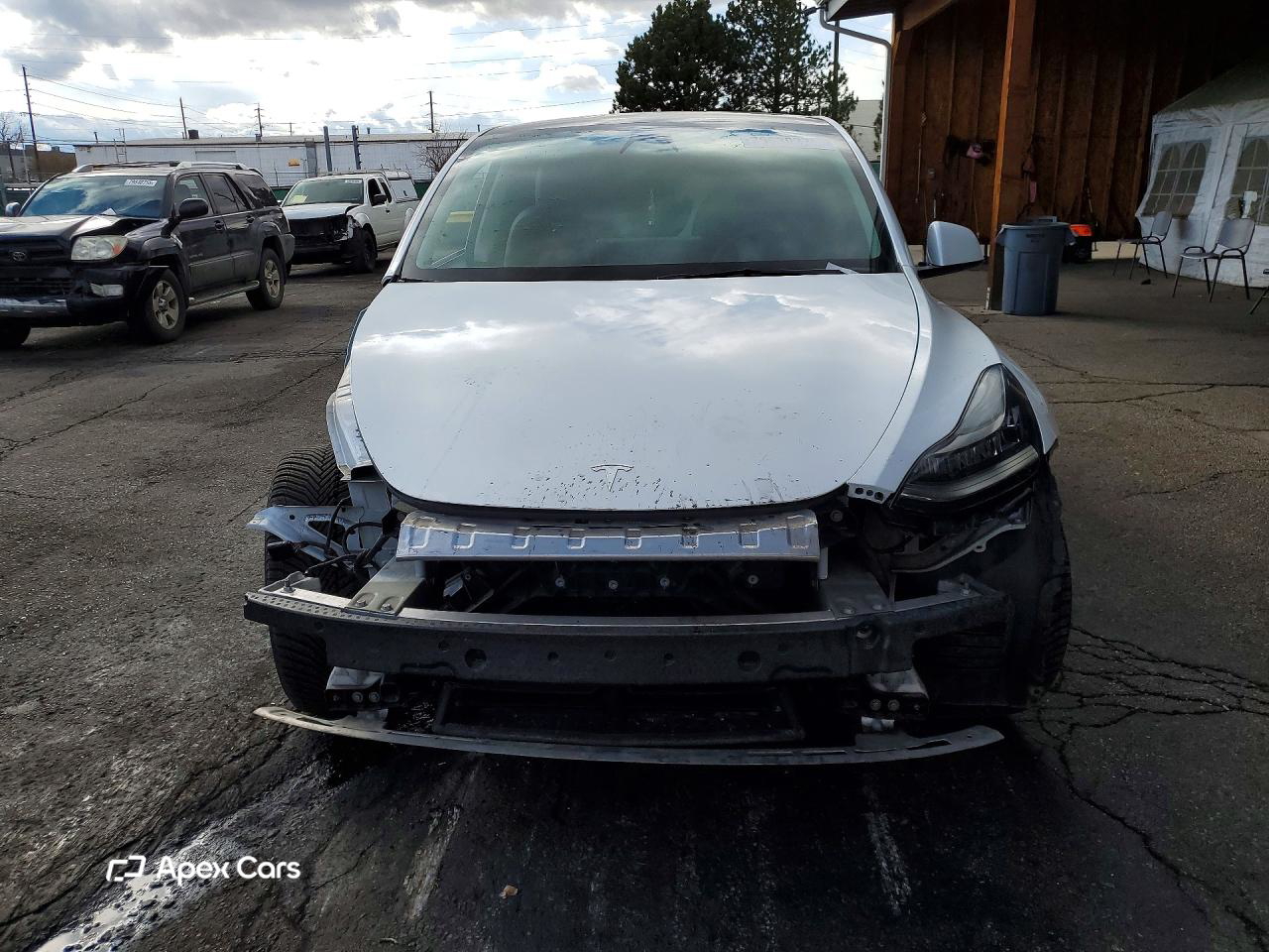Tesla Model Y 2022