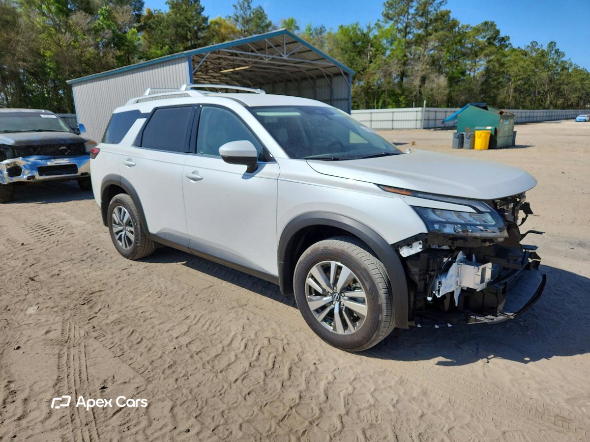 Nissan Pathfinder 2025