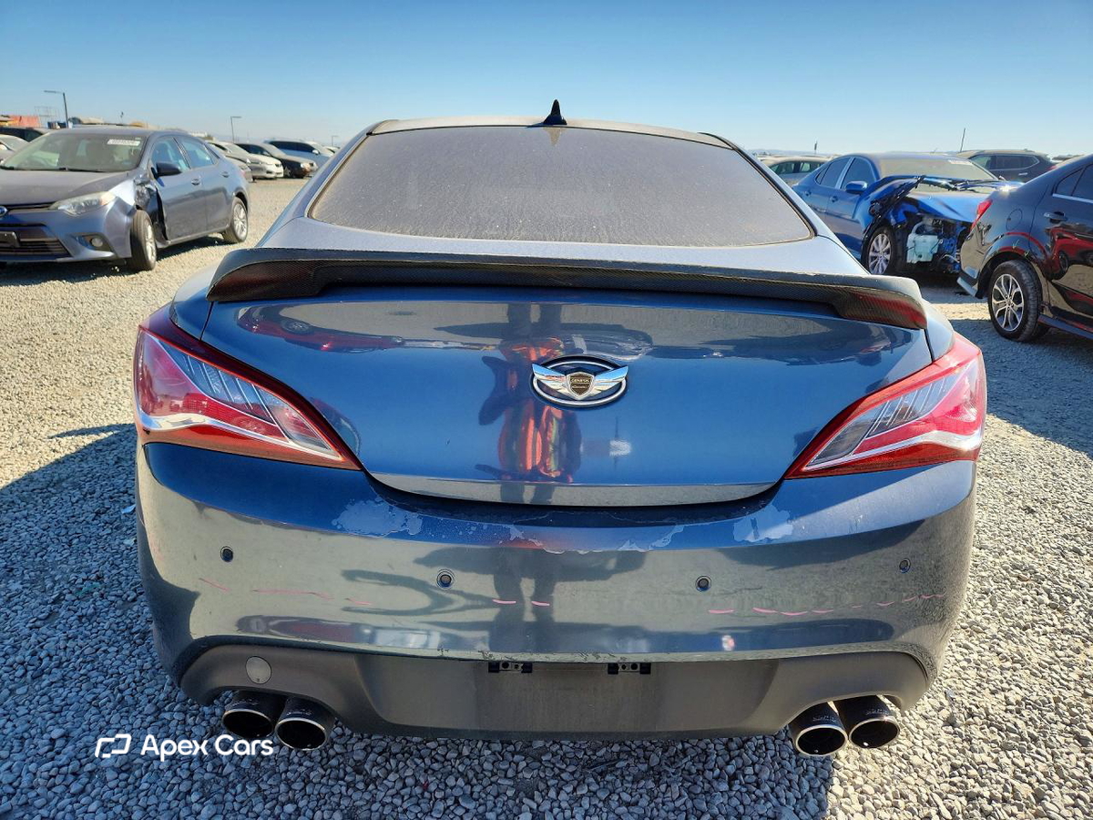 Hyundai Genesis 2013