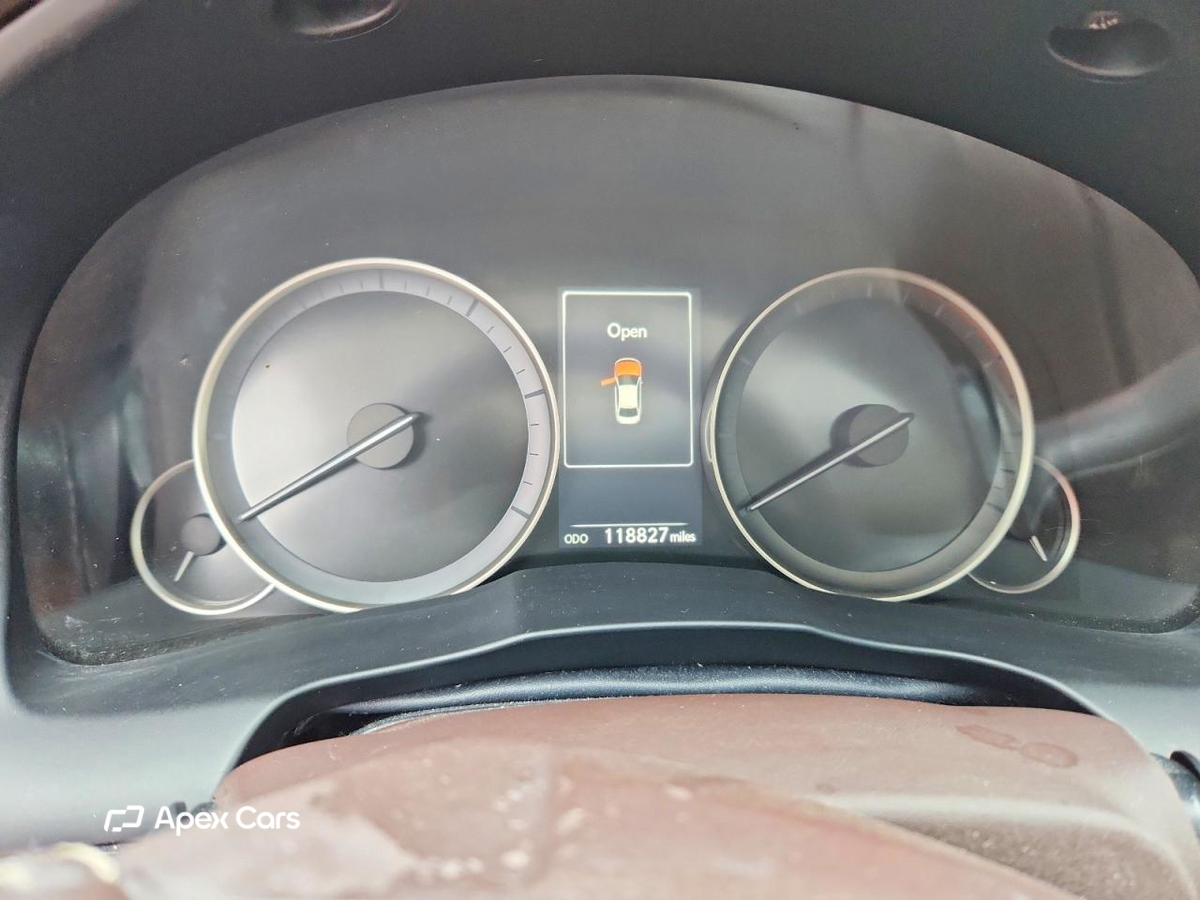 Lexus ES 2016