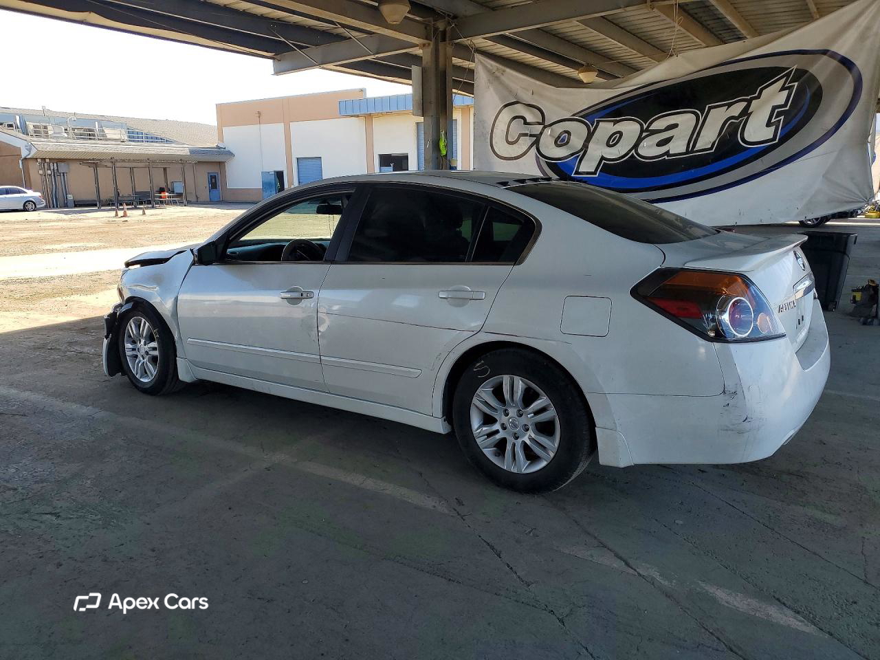 Nissan Altima 2011