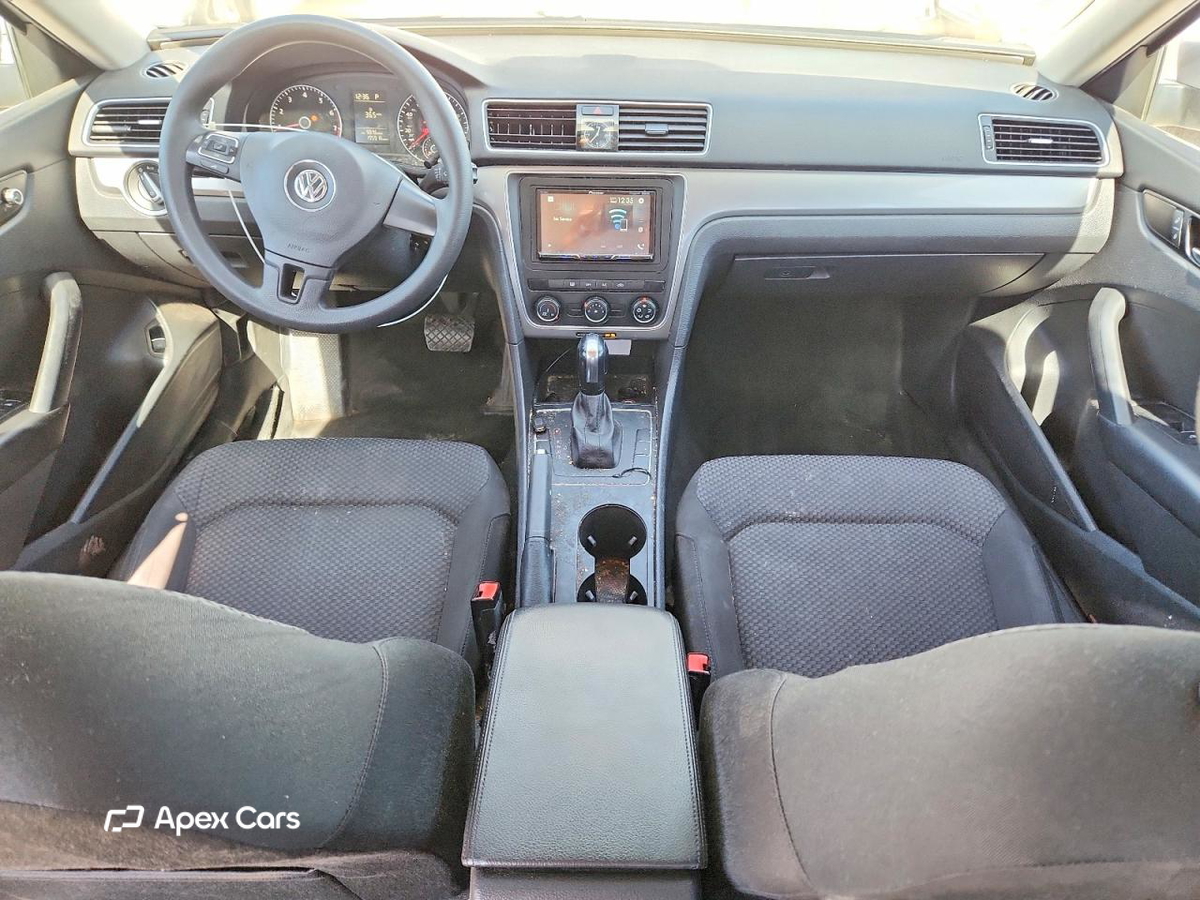Volkswagen Passat 2013