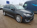 Chrysler Pacifica 2017