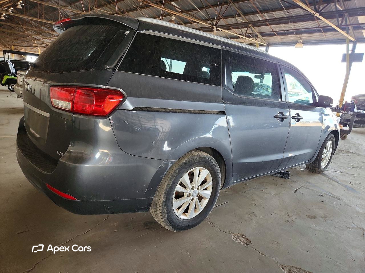 Kia Sedona 2015