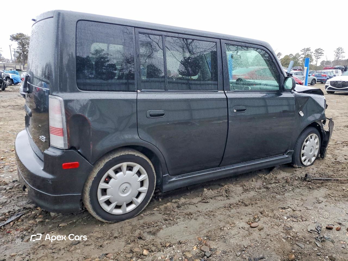 Scion xB 2006