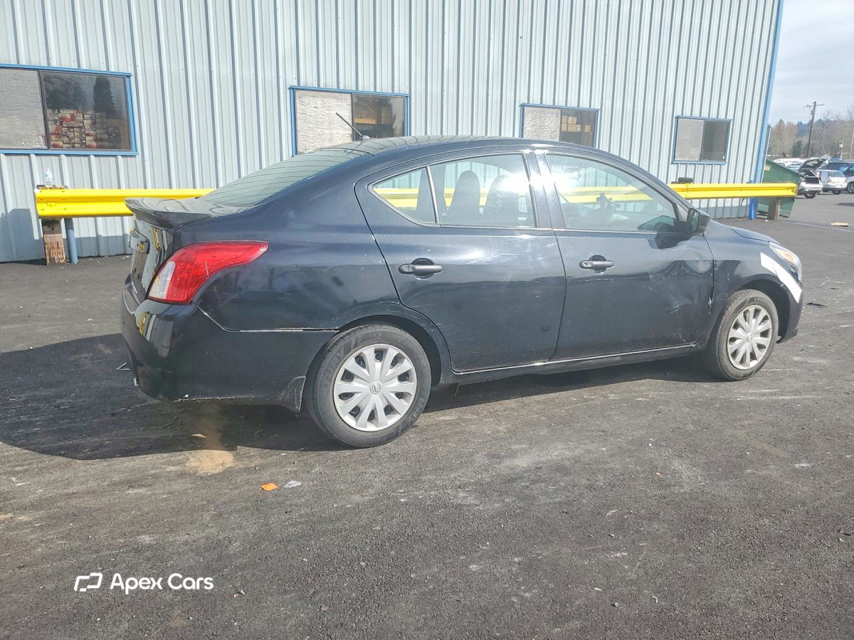 Nissan Versa 2017
