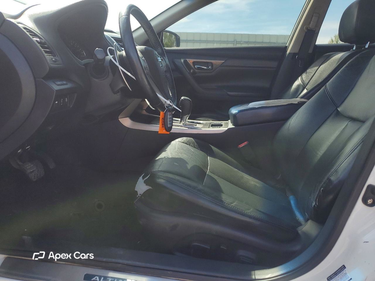 Nissan Altima 2014
