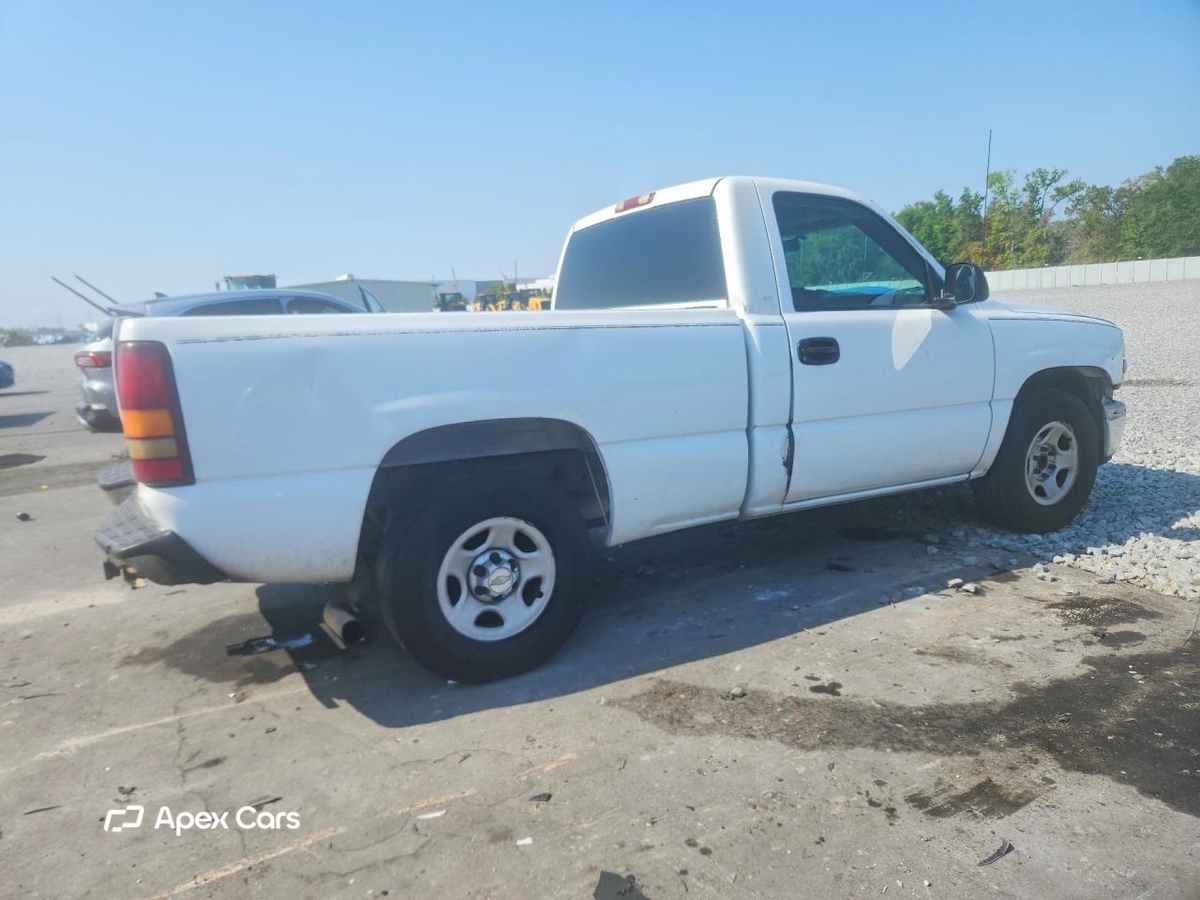Chevrolet Silverado 2002