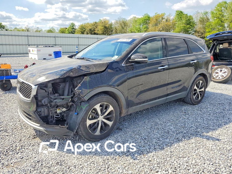Kia Sorento 2016 - Image 1 of 14
