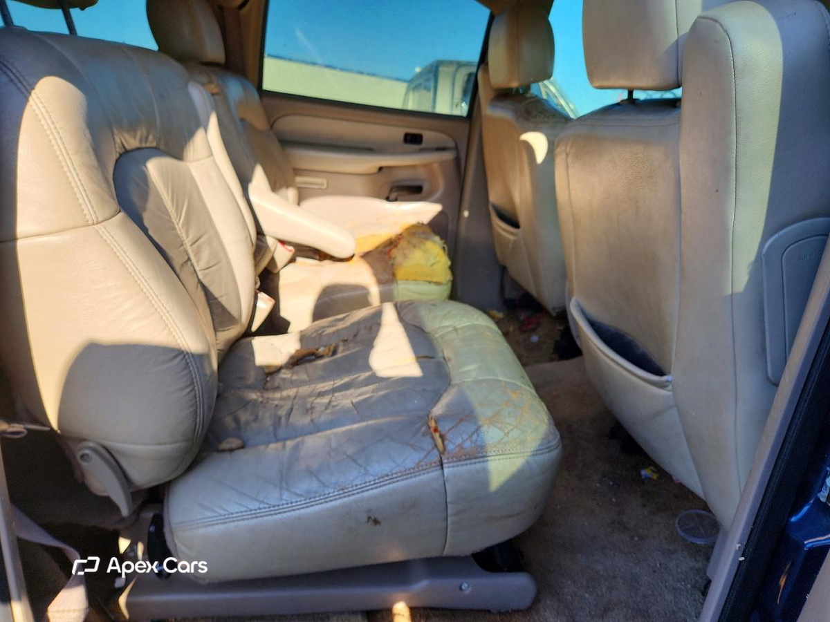 Chevrolet Suburban 2002