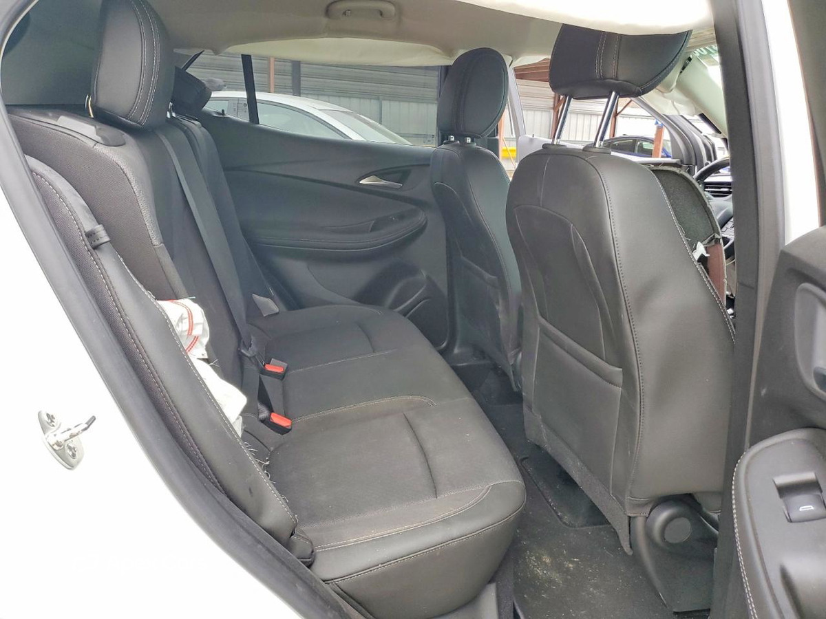 Buick Encore 2024
