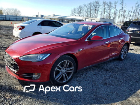 Tesla Model S 2015 - Image 1 of 12