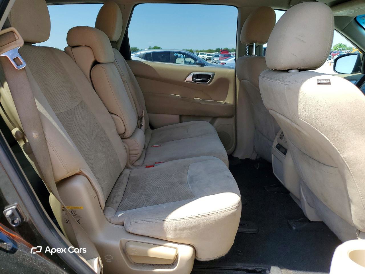 Nissan Pathfinder 2016