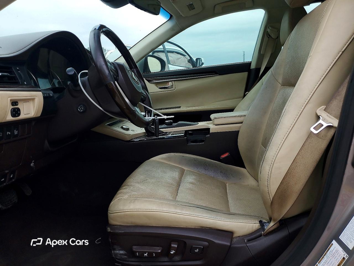 Lexus ES 2017