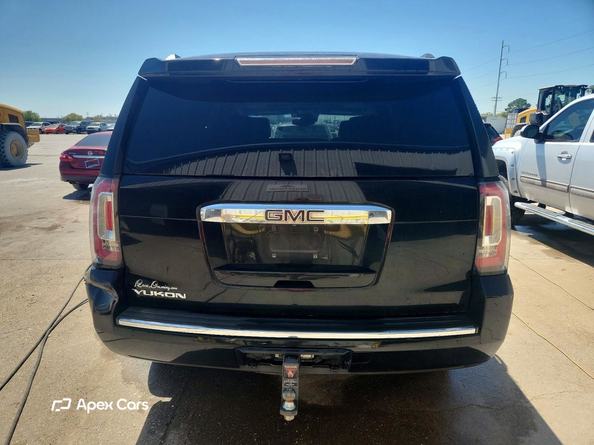 GMC Yukon 2017
