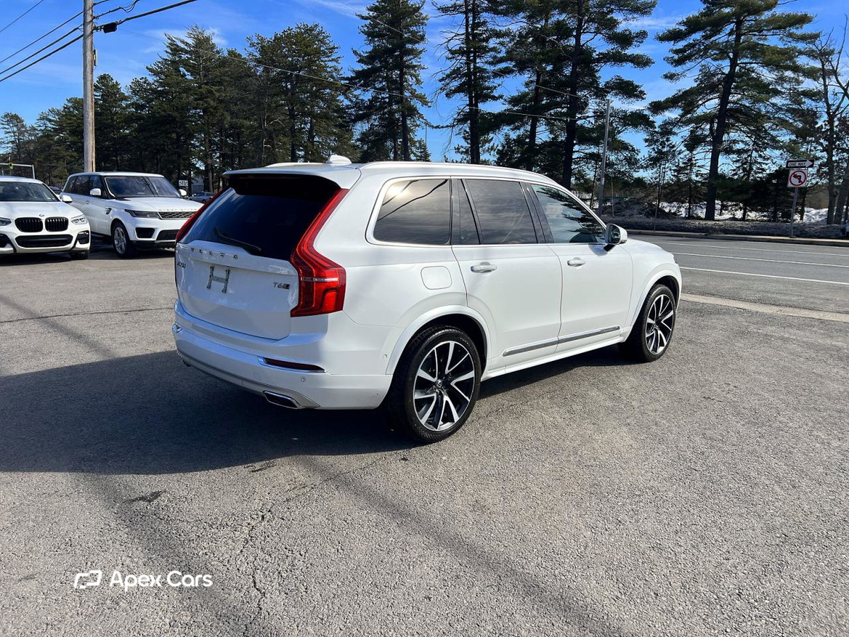 Volvo XC90 2019