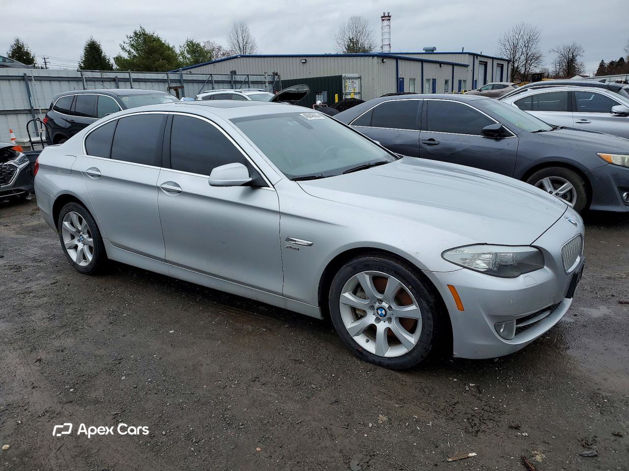 BMW Series 5 2011