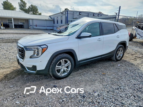 GMC Terrain 2024 - Image 1 of 15