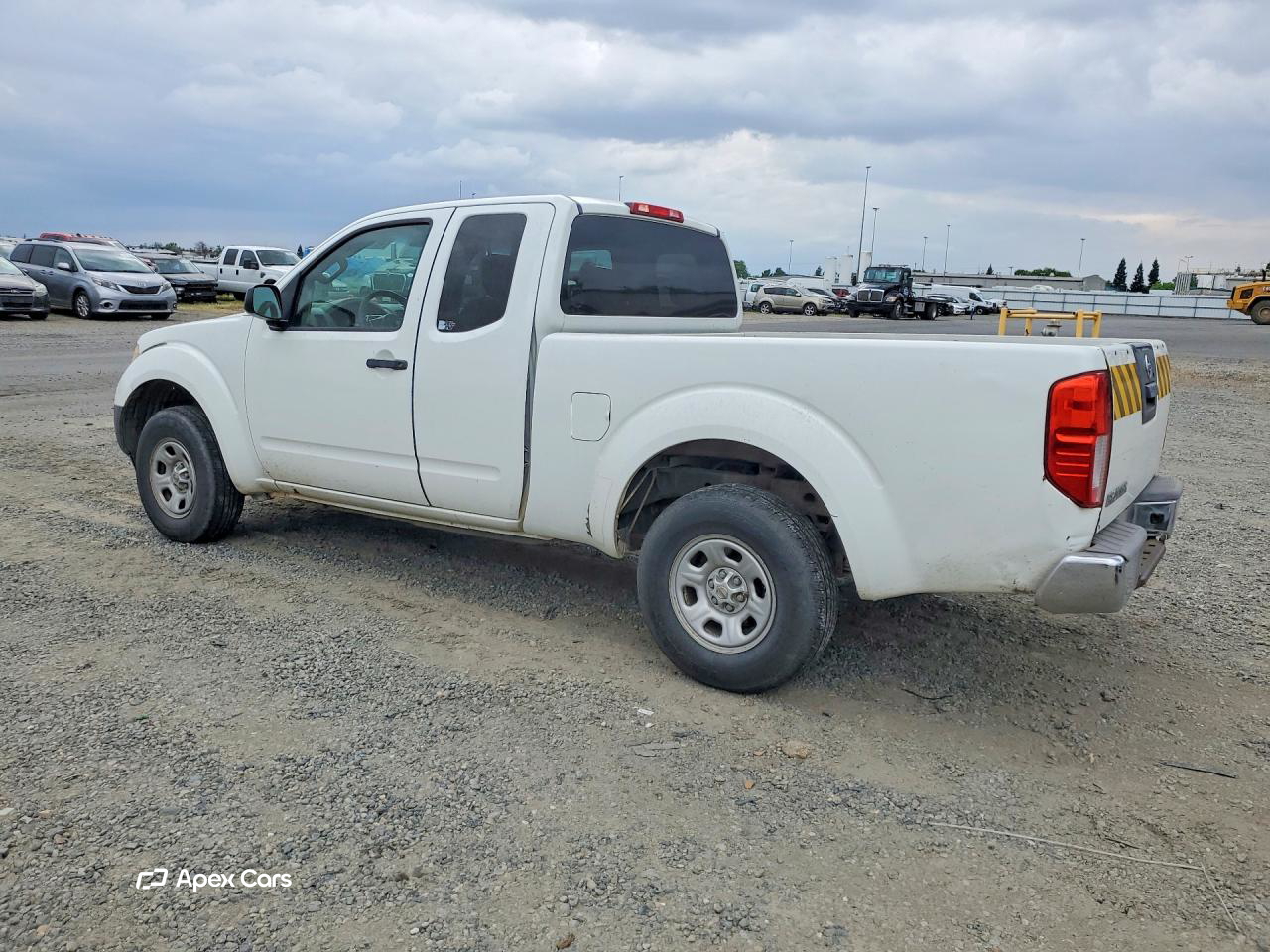 Nissan Navara (Frontier) 2013