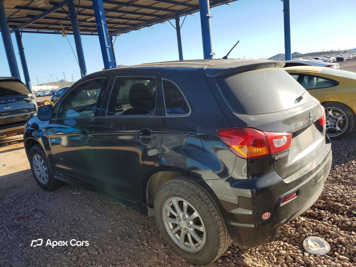 Mitsubishi Outlander 2011