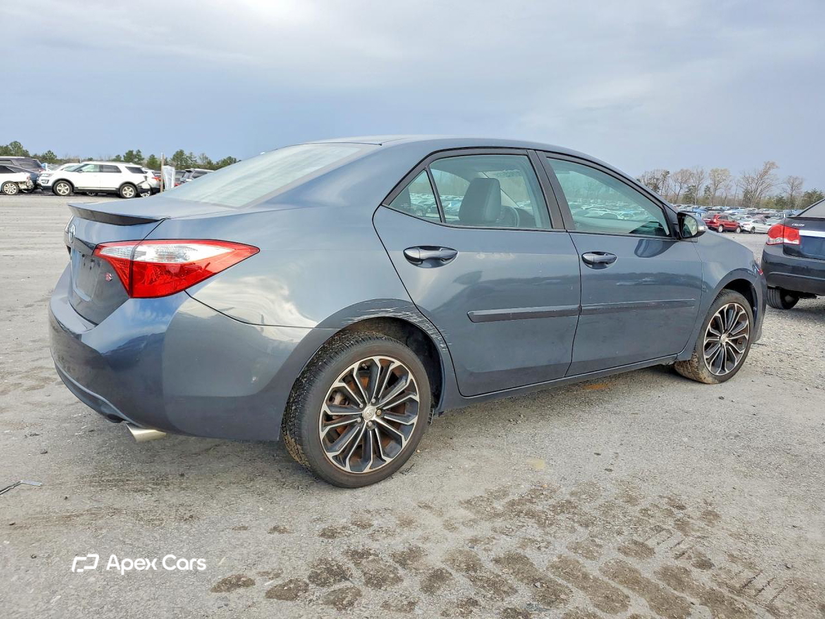 Toyota Corolla 2015