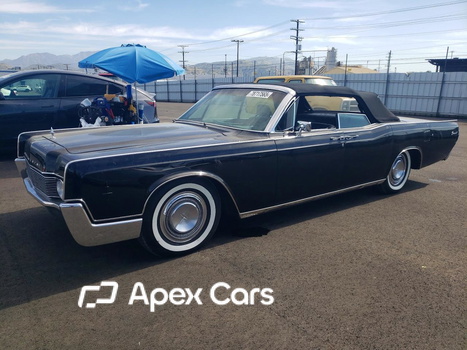 Lincoln Continental 1967 - Image 1 of 12