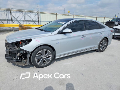 Hyundai  2019 - Image 1 of 13