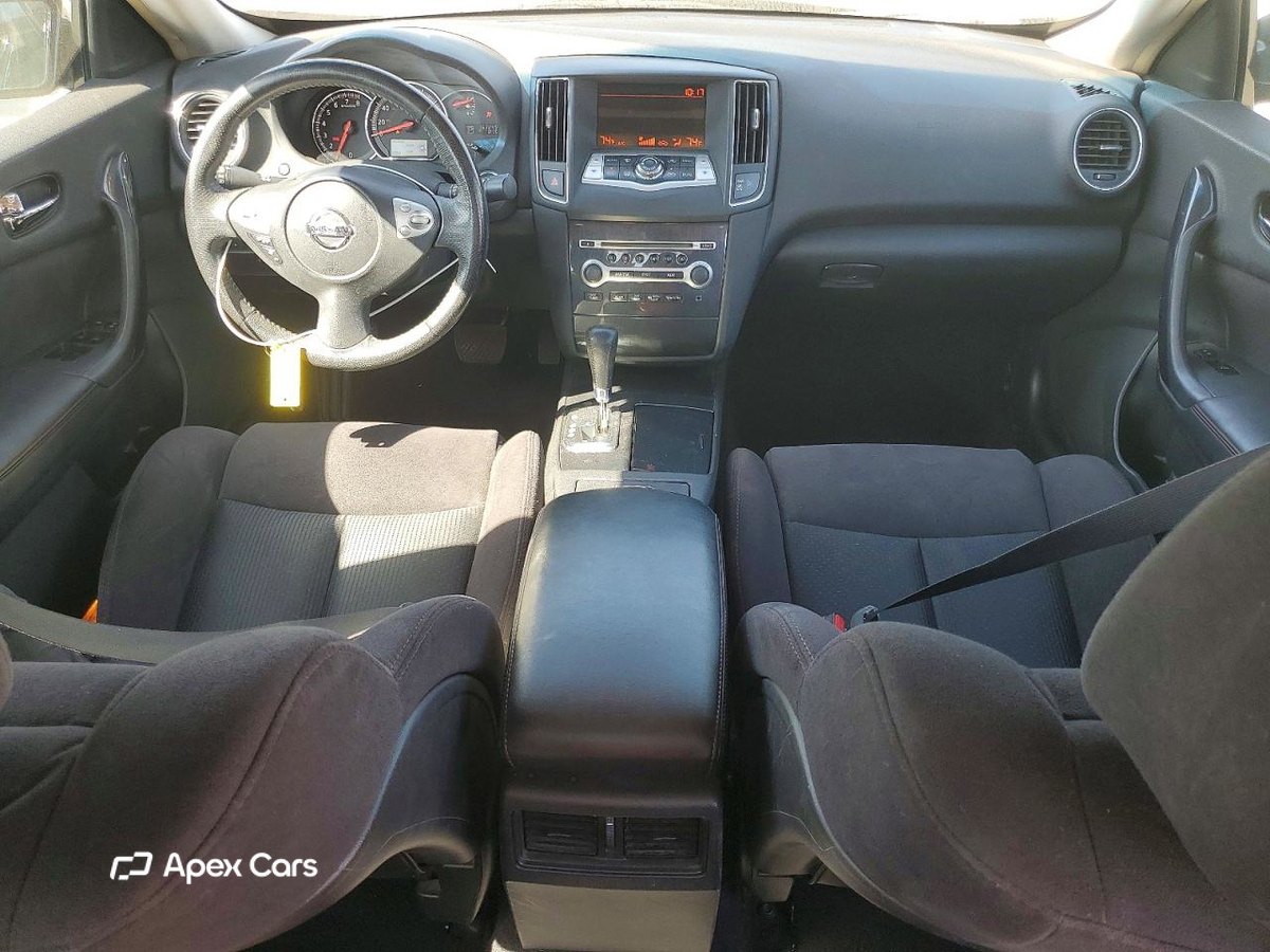 Nissan Maxima 2014