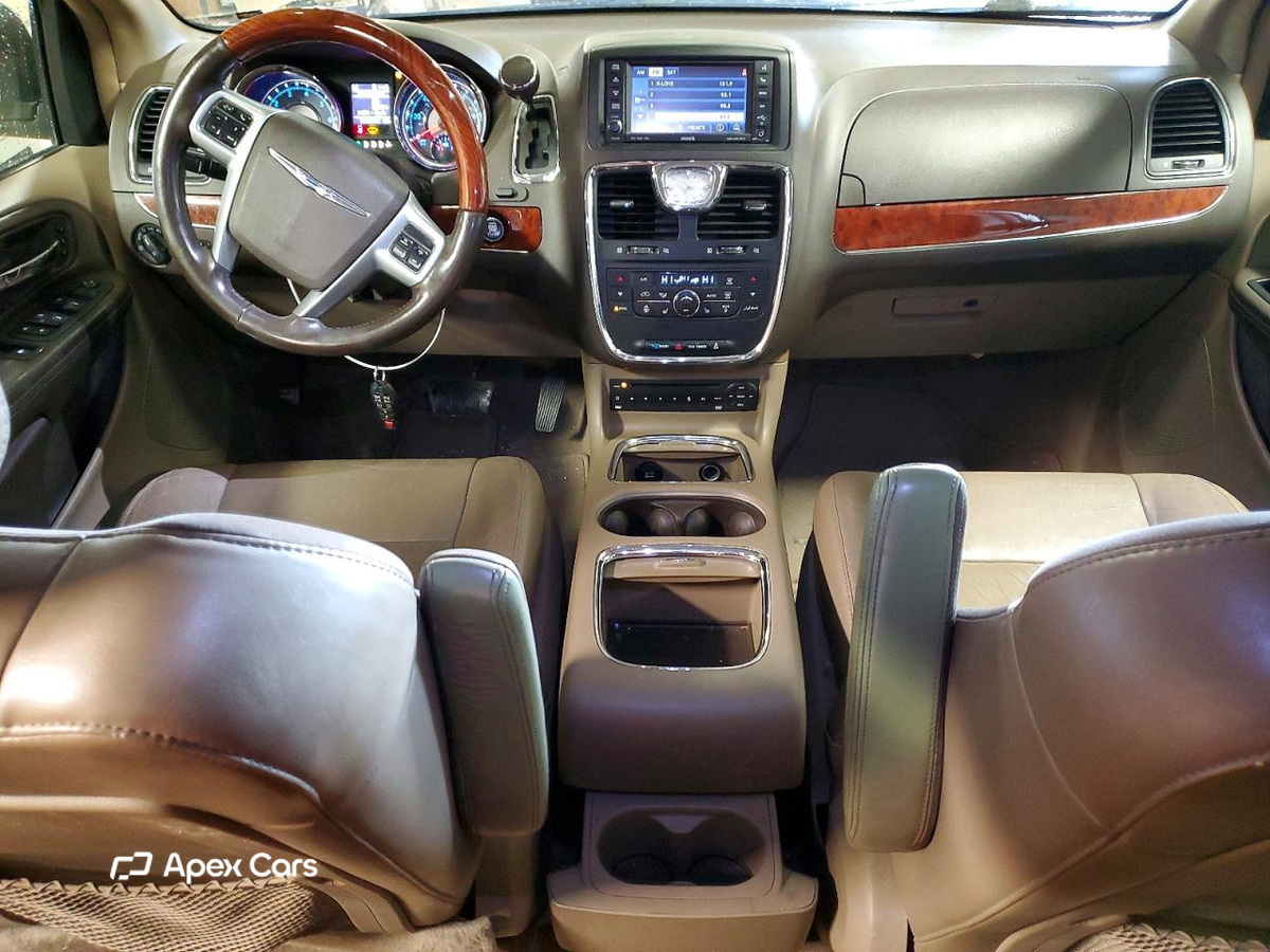 Chrysler Voyager 2012