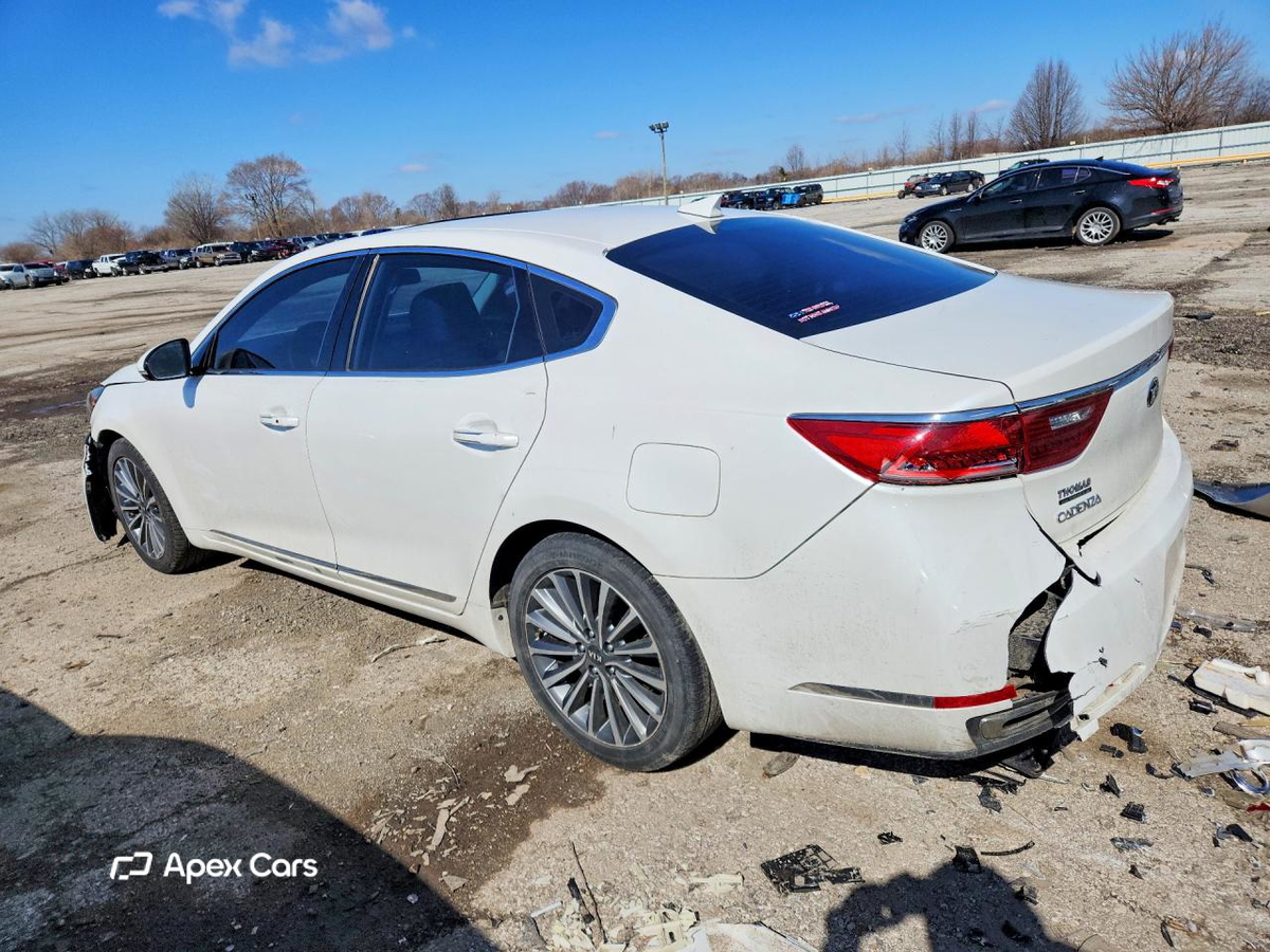 Kia Cadenza 2017
